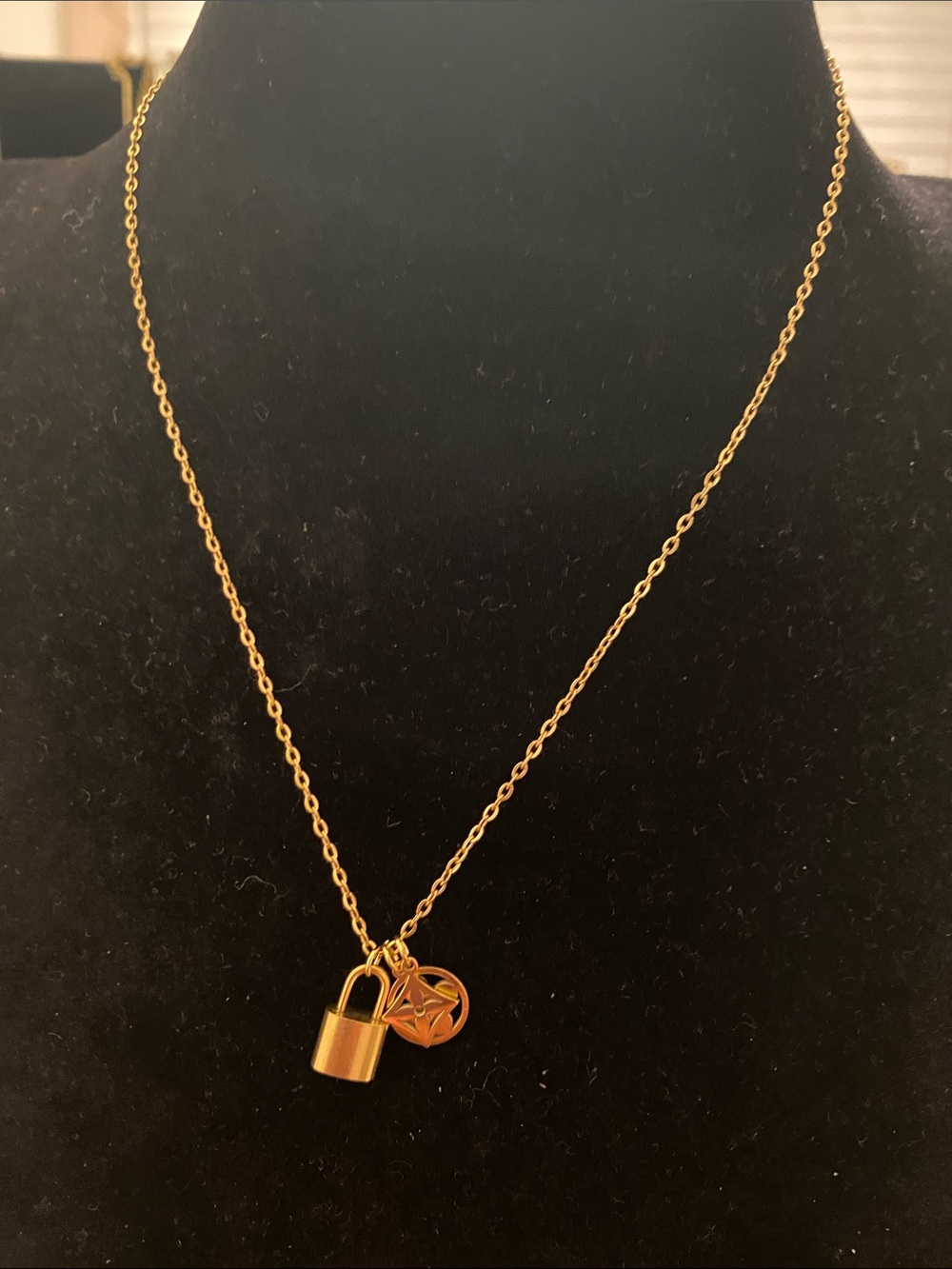 Fashion Jewelry Gold Padlock and Star Charm Necklace - Gold